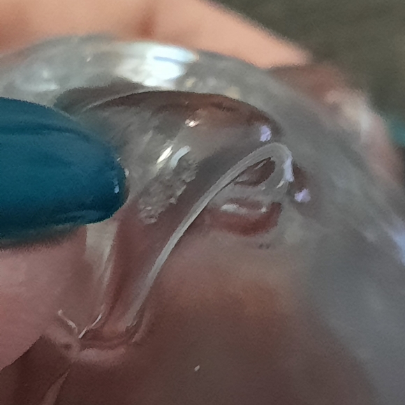 Fenton Birthday Bear with April Heart Birthstone - Picture 4 of 6